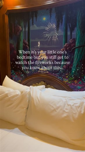 Here’s how to enjoy the fireworks on an early night at your resort… One part about bringing babies and toddlers to Disney is that you don’t always get to enjoy all the magical nighttime entertainment including the fireworks. There are a few ways you can still watch them—even at your resort. ✨Watch the fireworks on your tv. Disney has prerecorded fireworks avail so you can still enjoy seeing Happily Ever After from your room ✨Stay at a resort near Magic Kingdom or Epcot. Both of these parks have 