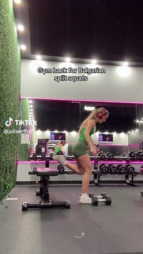 Bulgarian Split Squat Challenge with Julia Ernst