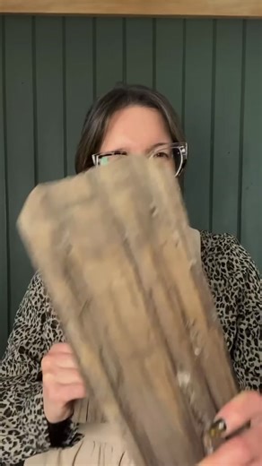 Create a stunning and elegant Wall Decor Christmas ornament with this easy DIY project using Decor Poly™ and Decor Moulds! In this tutorial, @Mae Contreras shows you how to craft an oversized ornament with a beautiful faux wood texture and layered decorations. With the addition of paint and layers of Decor Wax, you’ll achieve a moody, sophisticated finish that’s perfect for the holiday season. Watch as we use fiber paste to add fabulous texture, creating a unique piece that will elevate your hol