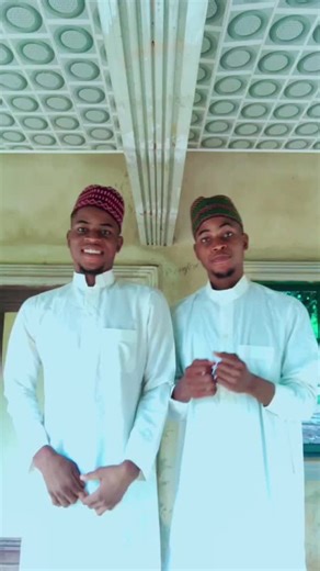 Cultural Expression of Twins Through Hand Gestures