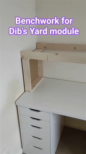 Initial update for benchwork for Dib's Yard module.