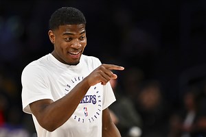 Lakers' Rui Hachimura has literal jaw-dropping moment after spotting "The Boss" Bruce Springsteen courtside