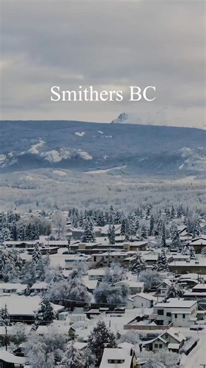 Winter is coming and there’s no better time to visit Smithers ❄️🏔️ Stroll down our charming Main Street, filled with local shops, cafés. Spend your days skiing or snowboarding just 20 minutes from downtown at Hudson Bay Mountain Resort, then relax in one of our cozy stays surrounded by incredible scenery. Whether you’re here for adventure or a peaceful getaway, Smithers offers the perfect mix of small-town charm and big-mountain beauty. #XploreSmithers #SmithersBC #HudsonBayMountain #WinterInBC