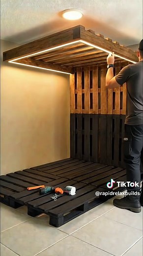 Transform Your Bedroom with a DIY Pallet Canopy Bed