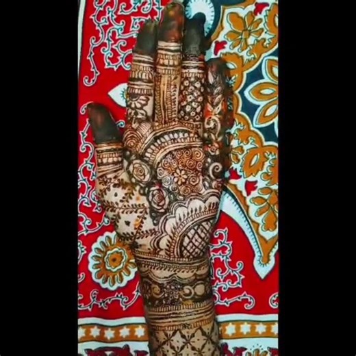 Stylish full hand mehandi