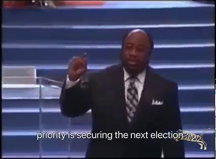 Politics Vs Leadership | Smart Eagles