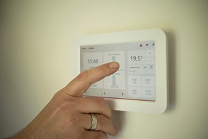 Which Breaker Turns Off Thermostat?