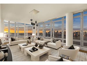 2 River Terrace CELEBRITY  PENTHOUSE RESIDENCE