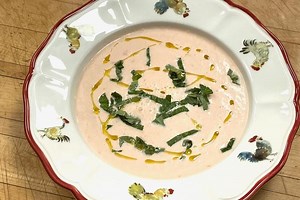 Jacques Pépin Makes Cold Tomato-Cucumber Soup