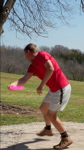 Amateur vs Pro throwing the NEW Discraft Terminator! #discgolf #shorts
