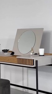 57K views · 354 reactions | Um ícone de glamour como o toucador Cannes é uma obra-prima de manufatura minuciosa em cada pormenor. Descubra como personalizar o seu numa loja Antarte! An icon of glamor like the Cannes dressing table is a masterpiece of meticulous craftsmanship in every detail. Find out how to customize yours in an Antarte store! | Antarte | Facebook