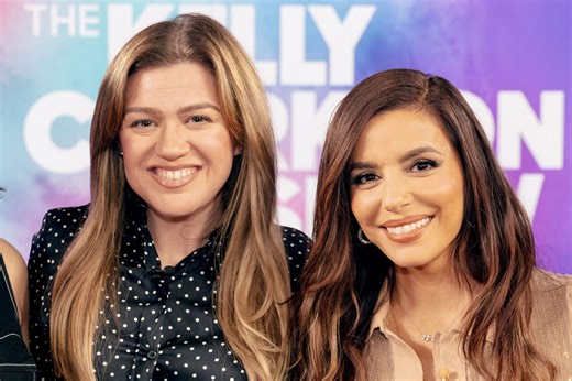 Kelly Clarkson Was Floored by Eva Longoria's Mexican French Toast Recipe: "OMG"