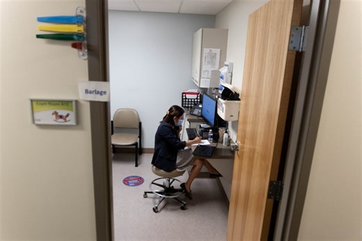 How the federal funding freeze is impacting community health and Head Start programs