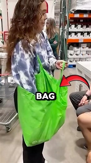 Security Guard Stops Her Over a Bag 😳