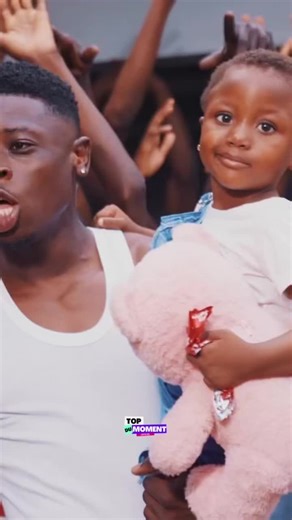 TOPDUMOMENT on Instagram: "Mc One - problème sera dispo ce vendredi 🔥"