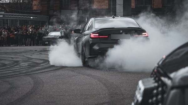 Verviers renforce son dispositif de lutte contre les rodéos urbains - RTBF Actus