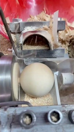 Automatic wooden ball making machine #woodscraft #asmr #woodworking #wooddesigner