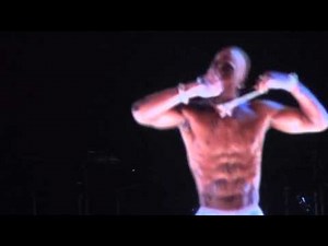 Tupac hologram Coachella 2012 Dr. Dre & Snoop Dogg Performance 1080p(HD)