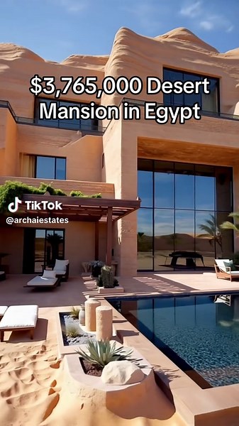 Stunning Desert Mansion: A Luxurious Architectural Gem