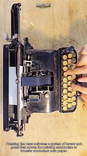 How a Vintage Typewriter Works: Gears, Levers & Precision Mechanics #Typewriter #Vintage #Tools US