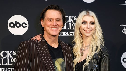 Taylor Momsen's real age blows fans away after reunion with Jim Carrey 25 years after the Grinch