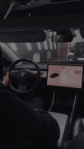 Discover the Sleek Interior of the Tesla Model 3