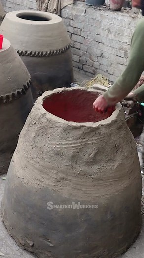 DIY Mud Oven: How to Build Your Own Stove from Scratch #mudding #DIY #clayart