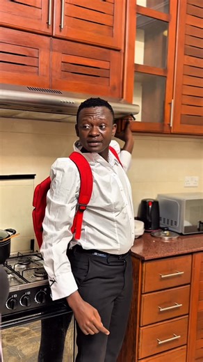 Laughs On Leonardo | HUYU BABA HAPANA😂😂😂😂😂😂 @tenderhandservice_tz Tunatoa huduma za huduma zote za manpower,kazi mbalimbali per time service(masaa kadhaa)... | Instagram