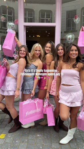 💖 IT’S FINALLY HAPPENING 💖 Onze ALLERGROOTSTE store opening ooit komt eraan 🤭 📍 Molenstraat 44, Nijmegen 🗓️ 13 juli ⏰ 12:00 uur We hebben hier zó lang op gewacht… en geloof ons: dit wordt groot. 👀 Meer details volgen snel. Tag je vriendinnen die dit MOETEN weten 👇🎀