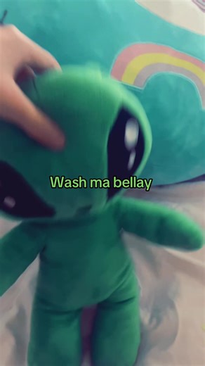 🛸👽🌟Ikea_alien🛸👽🌟 (@ikea_alien)’s videos with Pibble Wash my Bellay Clean my Bellay - namaste.frenchies