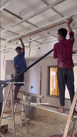 Installation of magnetic track light