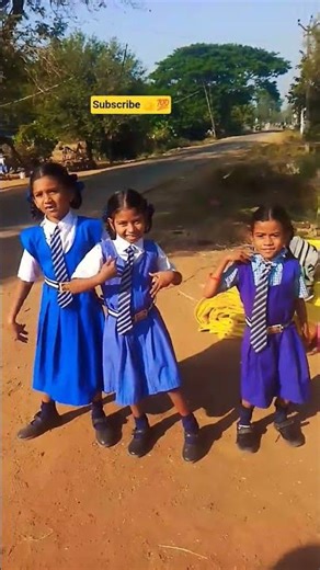 కళ్ళకున్న కాటుక చూడు song 😍😅💃#trendingshorts #love #song #telugusongs #trendingvideo #funny