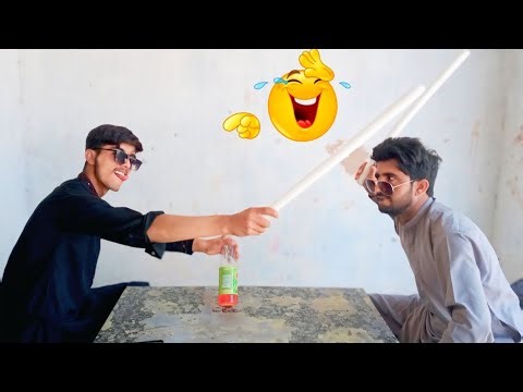 Bottle Flip Challenge 😱 Wrong Side Aya To Danda! 😂 #BottleFlip #FunnyChallenge #TryNotToLaugh