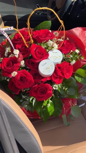 Springly | Where Fresh is Always in Season on Instagram: "This Valentine’s Day, say “I love you so matcha.” 💐🍵 Surprise someone special with a Matcha Bouquet. A thoughtful pairing of fresh florals by Blooming Beauty and premium matcha tins, beautifully curated for gifting. Pre-Order Details: Pre-orders close: Monday, February 9th at 9:00 AM Pickup: Friday, February 13th | 2:00 PM – 9:00 PM Location: Springly Build your Matcha Bouquet: Your choice of a Classic Red or Pink & White 💐 Your choice