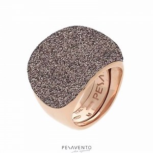 "Ogni gioiello è una scultura in miniatura" - Anonimo Anelli "Polvere di sogni" by #PesaventoArtExpressions | Pesavento Art Expressions