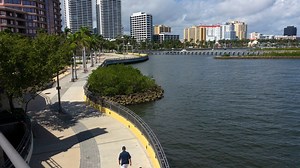 Florida migration: Who's moving to Sunshine state? New York, New Jersey tags explained