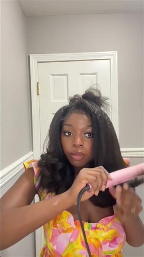 Gorgeous and stunning at the same time 💎💖#curlymehair #halfwig #hairtok #fypシ #wigs #shorts #fyp