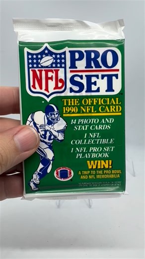 Setting up a pack of 1990 NFL Pro Set this morning😄 | 1 Pack A Day Habit