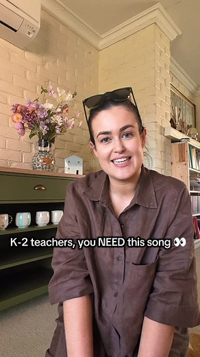 Engaging Kindergarten Song for Cross-Midline Skills