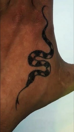 DIY temporary tattoo snake 🐍🦅 #shorts #tattoo #trending #satisfying #youtubeshorts