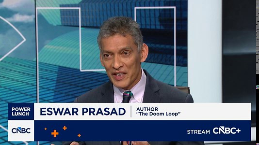 'The Doom Loop' author on economy: Geopolitical risk is feeding on itself in a negative way