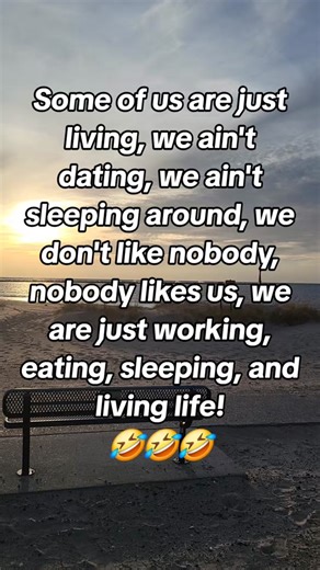 Just Living Life: Humorous Knitting Jokes & Hillbilly Bonz