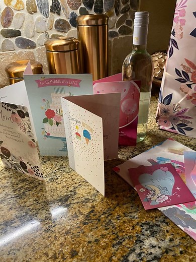 4 Easy and Creative Ways to Display Your Greeting Cards