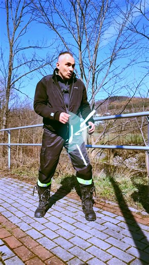 Best Self Defense Tips - Systema Combat #systema #mma #combat #fight #selfdefense #karate #energy #martialartslife #martialarts #taekwondo #tips #TipsTricks #Bestseller #kungfu #combos #martialart #selfdefensetips #selfdefensetraining #sword #siła #trening Muzyka Chester Robson Glinski | Akademia Sztuk Walki - Mistrza G rz e g o rz a