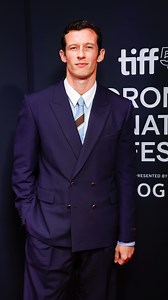 Aaron Taylor-Johnson, Theo James, Idris Elba, Henry Cavill en Harris Dickinson; ze zijn allemaal genoemd als de mogelijke opvolgens van Daniel Craig als James Bond-acteur. Maar je zouden nu serieuze geruchten zijn dat Callum Turner de wereldberoemde geheim agent gaat vertolken. Wat we precies weten? Je leest het op ELLE.nl via link in bio! Beelden: Getty Images #CallumTurner #jamesbond | ELLE