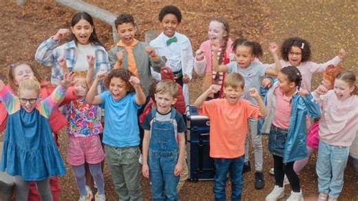 Odd Squad - Closing the Containment Unit Video | PBS KIDS