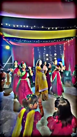 #girlsdancevideo #Beautiful #wedding #moment #islamabad #nabeelphotography69 its Wedding #wedding #weddingtiktok #mehndi #cousin_mehndi_dance #dance #viraldance #tiktokdance #InspiredAwesomeLife #ridakate #trendingdance #fifaworldcup #skills #foryou #foryoupage #sindhisong204 #unitedkingdom #uktiktok #foryou #usa🇺🇸 #usatiktokaccountinpakistan #usatoktok #usatiktok🇺🇸 #usatiktokid #uktiktok #