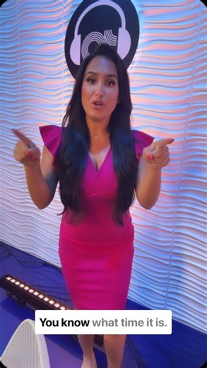 AMANDA L. PAPPAS on Instagram: "KEEP BEING YOU!! WWAA WEATHER WOMAN AMANDAS AFFIRMATIONS OTD💕"