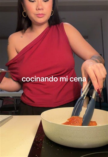 Cena saludable antes de mi DJ gig: salmón bajo en grasa