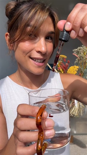 Why a tincture? Our Director of Nutrition & Education @ Jo Woodhurst deep dives into the ancient art of tinctures Preserves potency Fast-absorbing & long-lasting Taken directly under your tongue or in a refreshing drink Intuitive dose #Tinctures #Clarity #Immunity #Glow | Ancient Brave